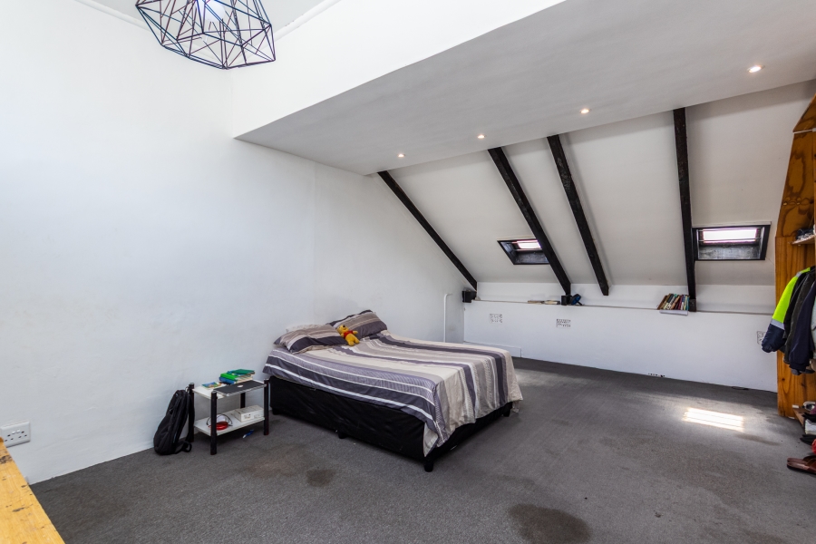 2 Bedroom Property for Sale in Woodstock Western Cape